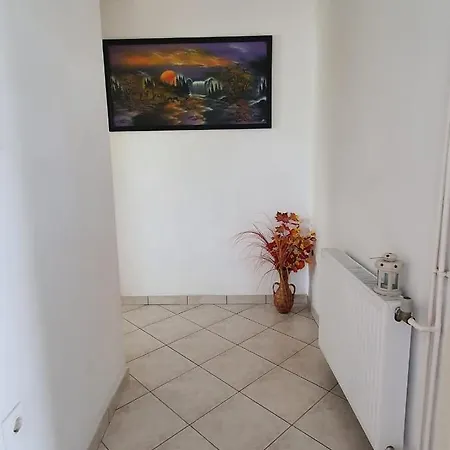 Apartment Neva *