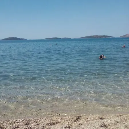 Neva * Brodarica (Sibenik-Knin)